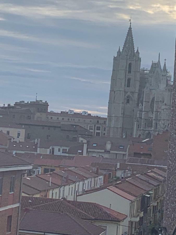 Vivienda Turistica Vistas Catedral Apartamento Leão Exterior foto